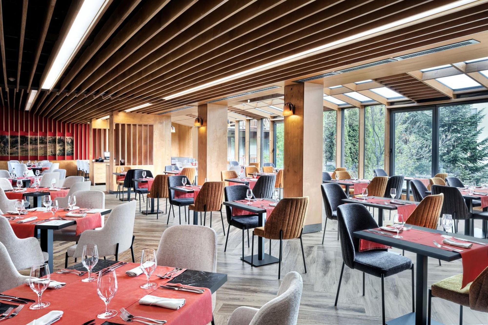 Four Points By Sheraton Bansko Bagian luar foto